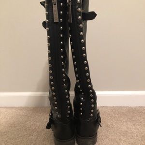 Breckelle’s Tall Black Boots Size 7